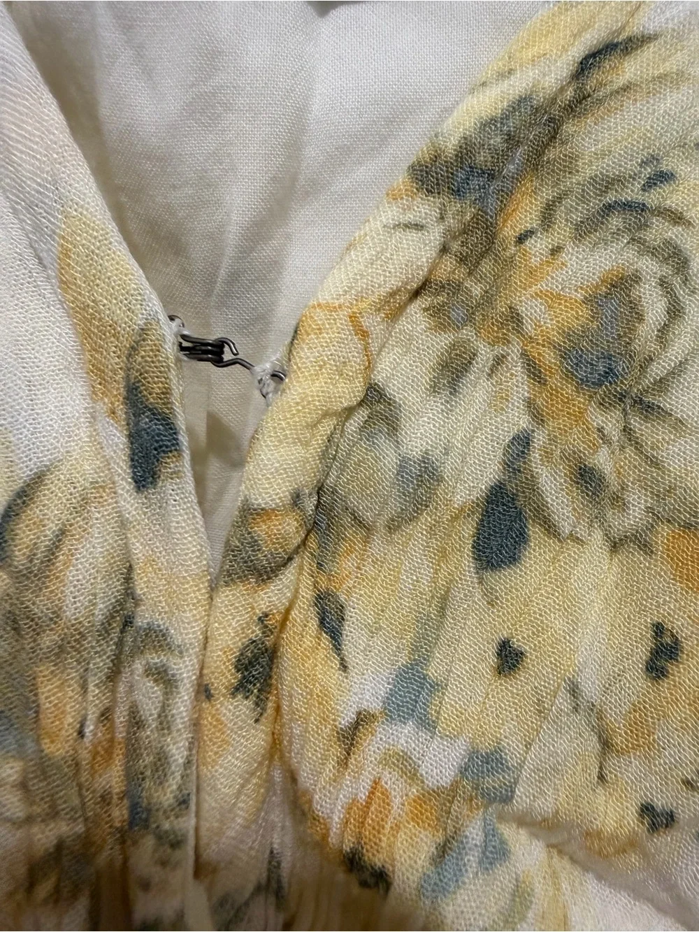 Abercrombie & Fitch White and Yellow Floral Twist-Front Crop Top